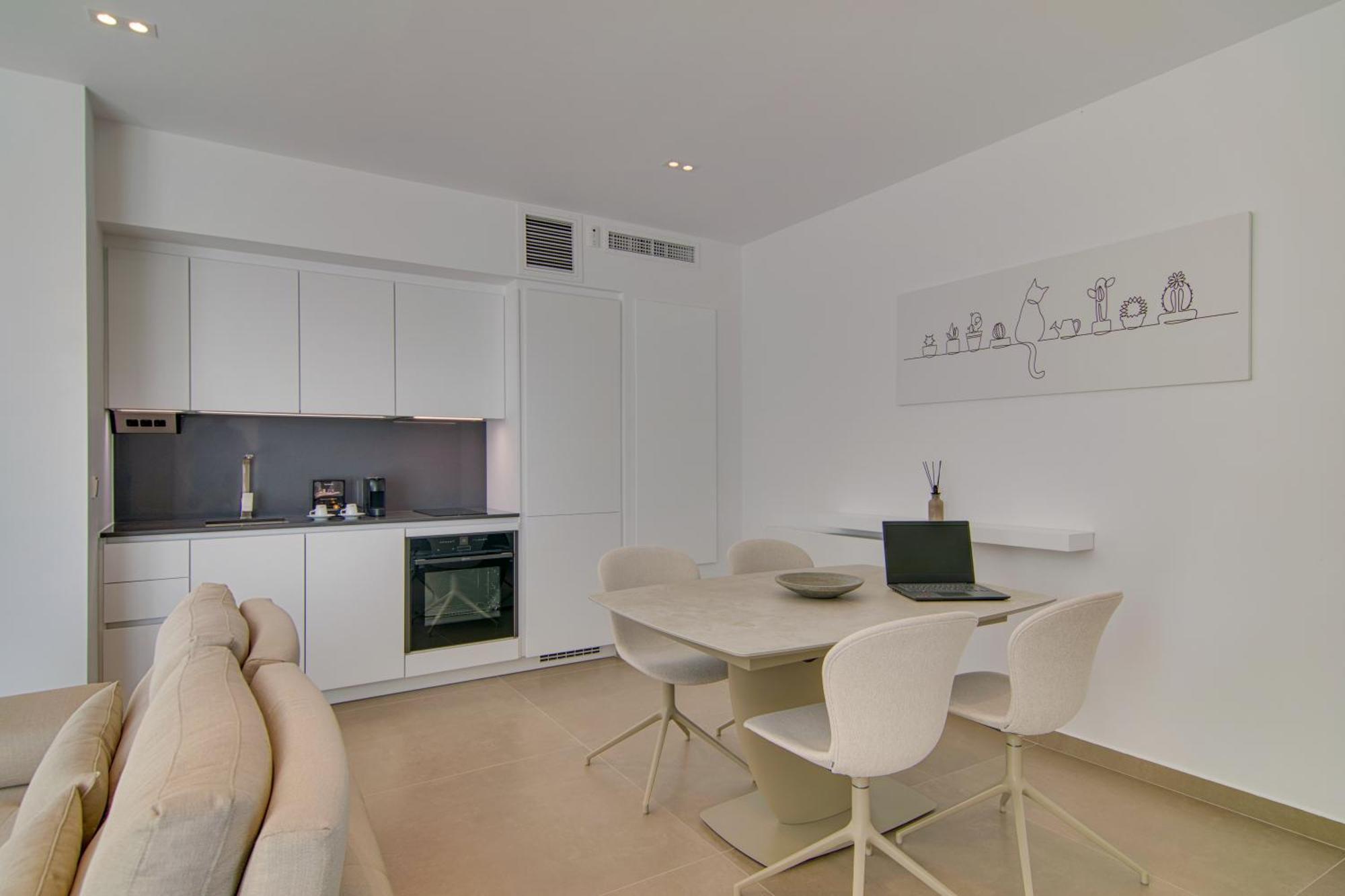 Livinghome Suites Parga Esterno foto