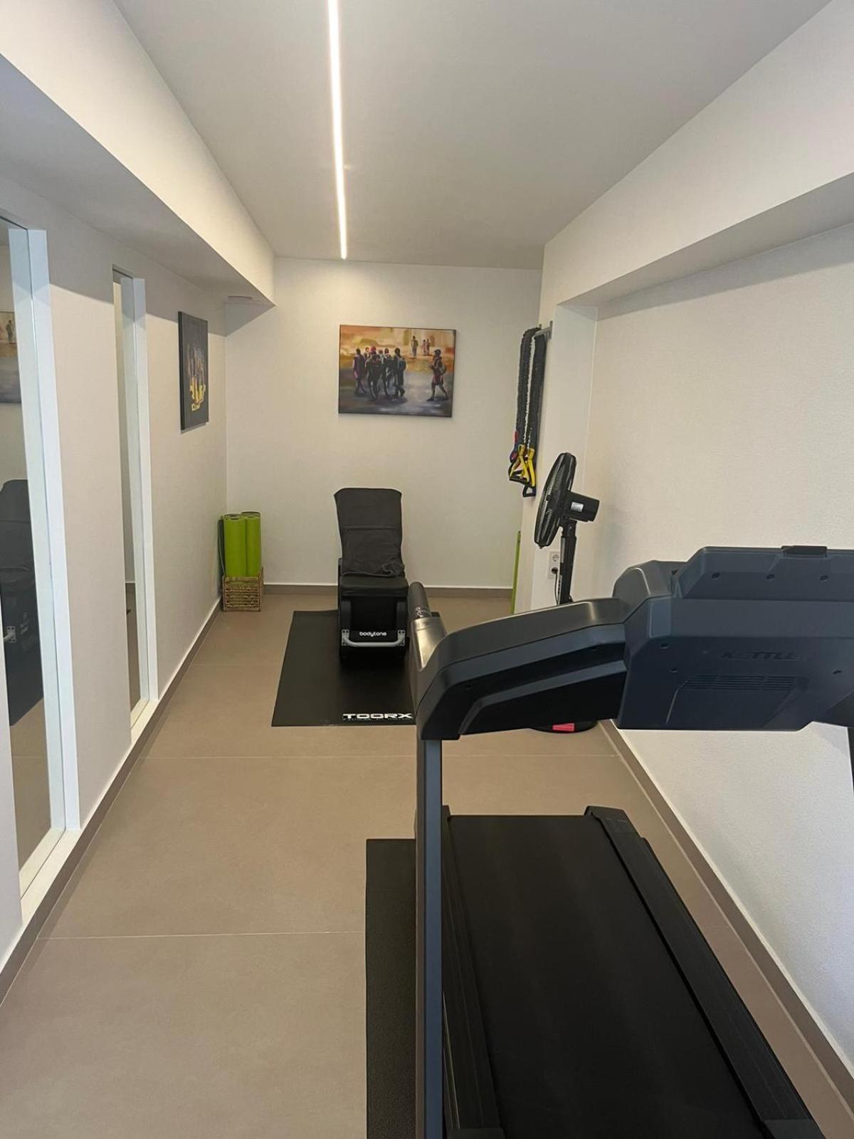 Livinghome Suites Parga Esterno foto